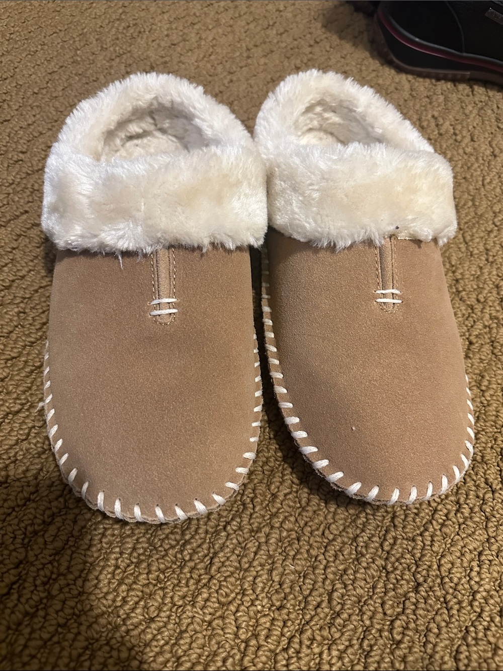 Minnetonka slippers